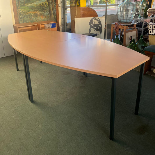 Boattafel - vergadertafel