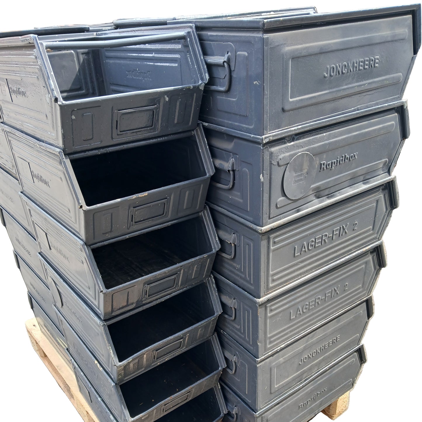 Metalen stapelbak tweedehands