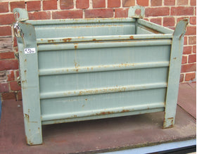 Groene metalen container