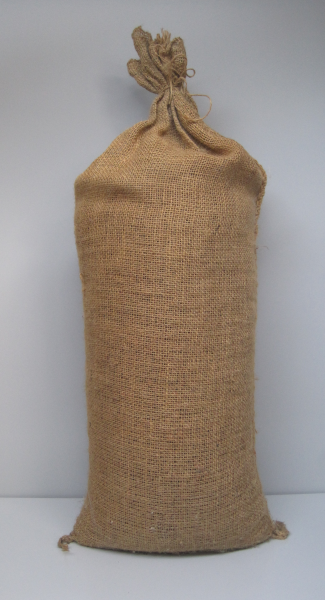 Zandzakje in jute