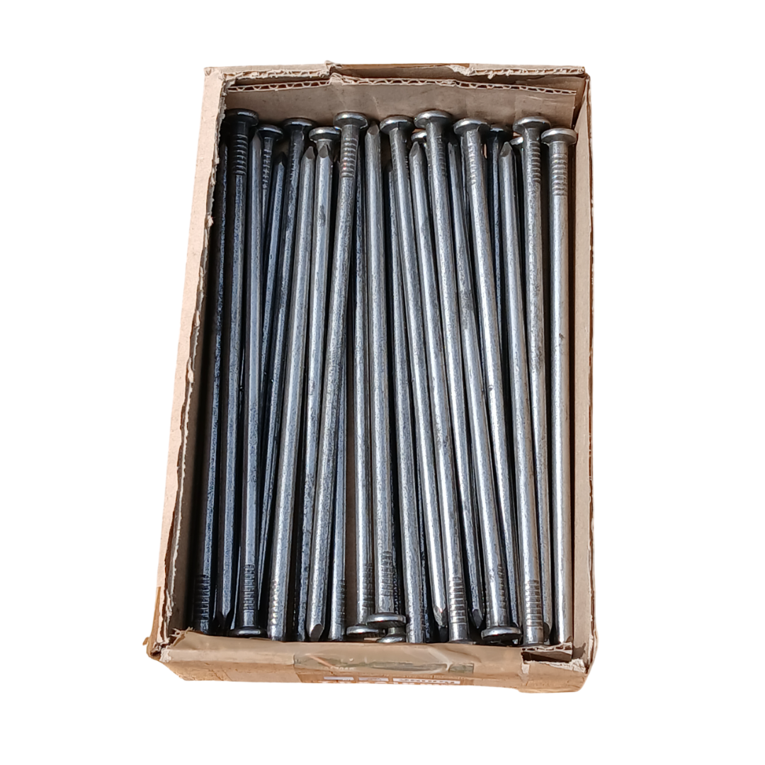 Grote nagels voor nagelblokken