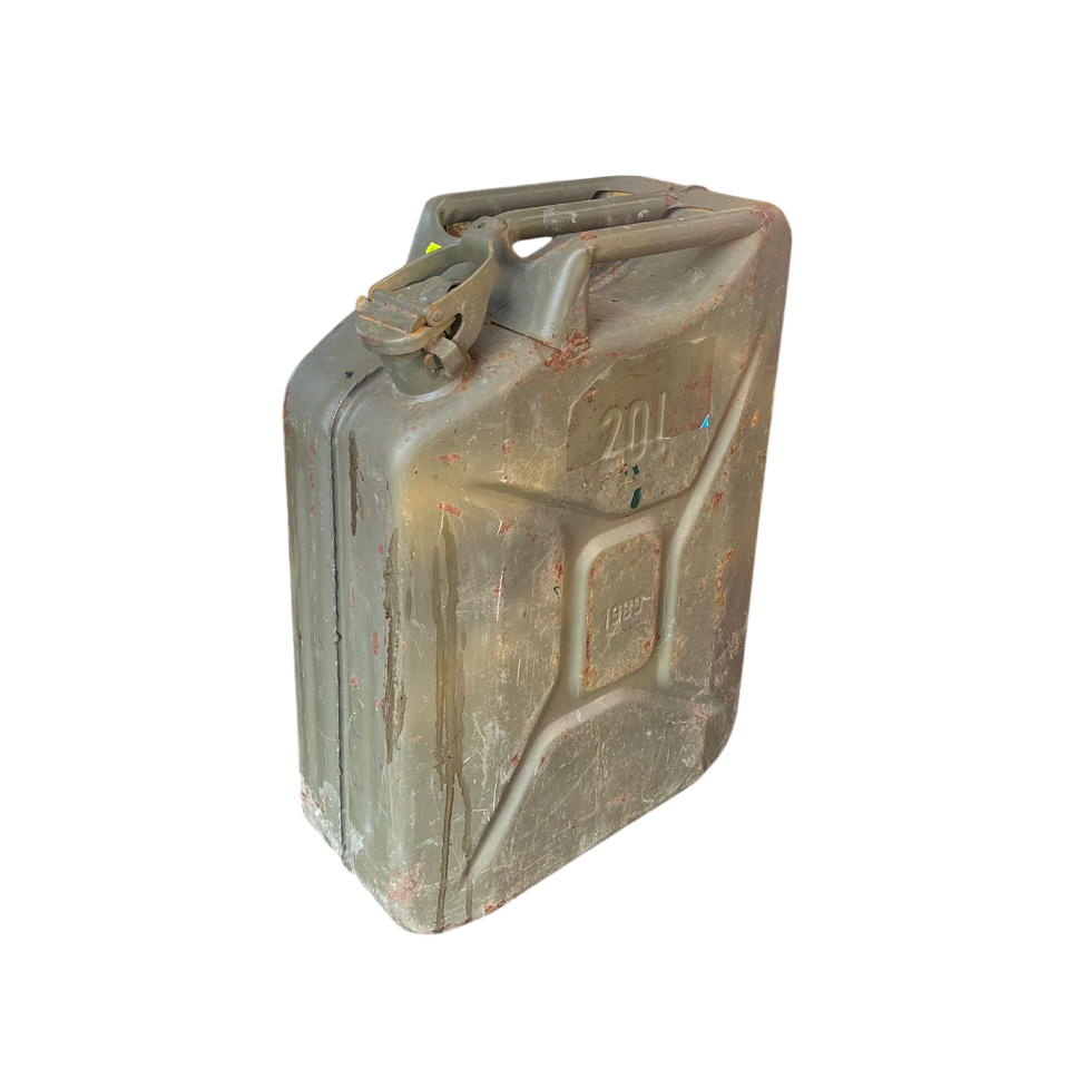 Metalen tweedehandse jerrycan